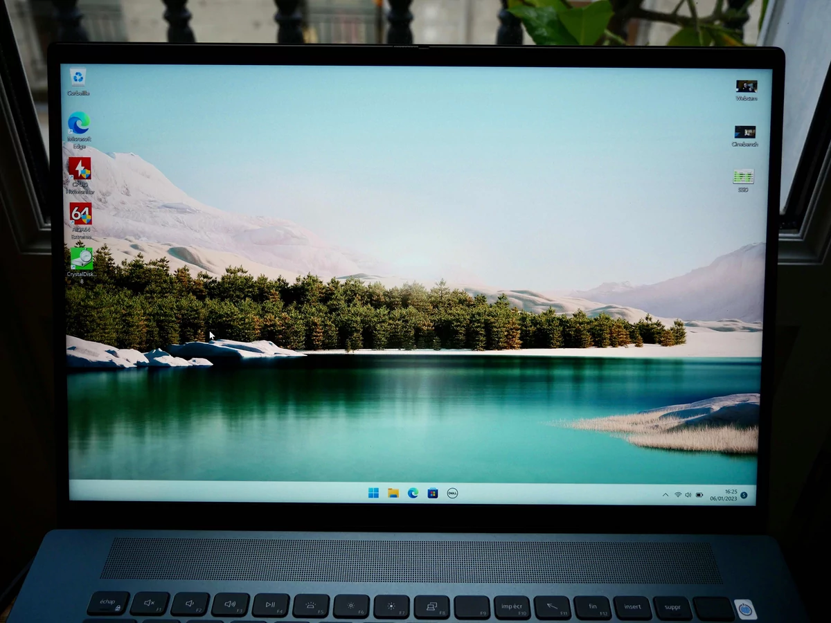 Dell Inspiron 16 Plus-16 © © Nathan Le Gohlisse pour Clubic