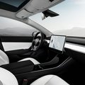 Yeux, baillements : Tesla va encore plus surveiller le conducteur, mais pourquoi exactement ?