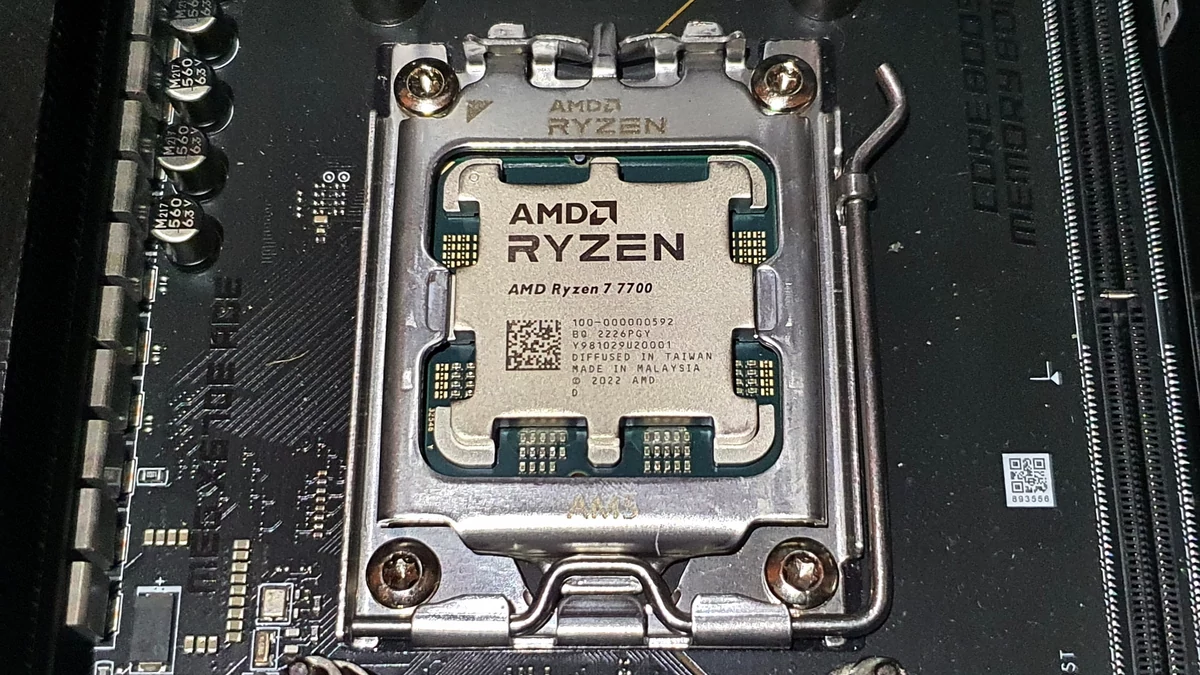 AMD Ryzen 7 7700 © Nerces