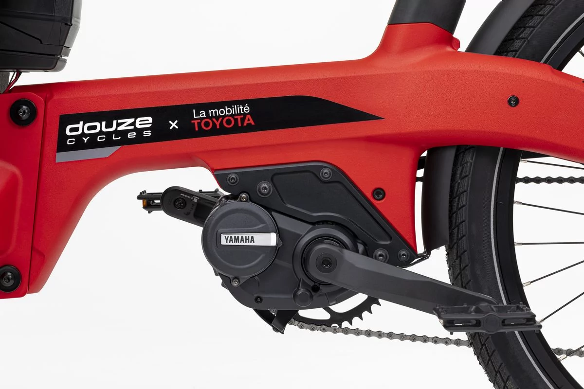 Toyota DOUZE Cycles © © Toyota