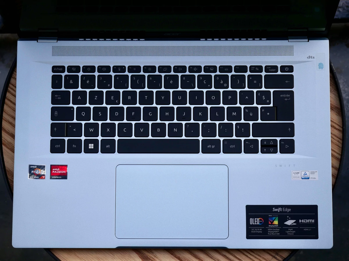 Acer Swift Edge-6 © © Nathan Le Gohlisse pour Clubic