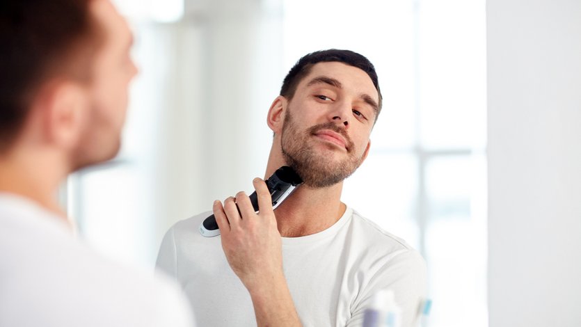 Quels sont les meilleurs rasoirs électriques pour homme ? Comparatif 2024