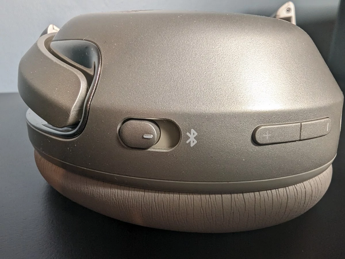 JBL One Tour M2