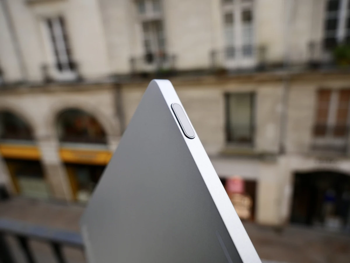 Dell XPS 13 2-en-1-13 © © Nathan Le Gohlisse pour Clubic