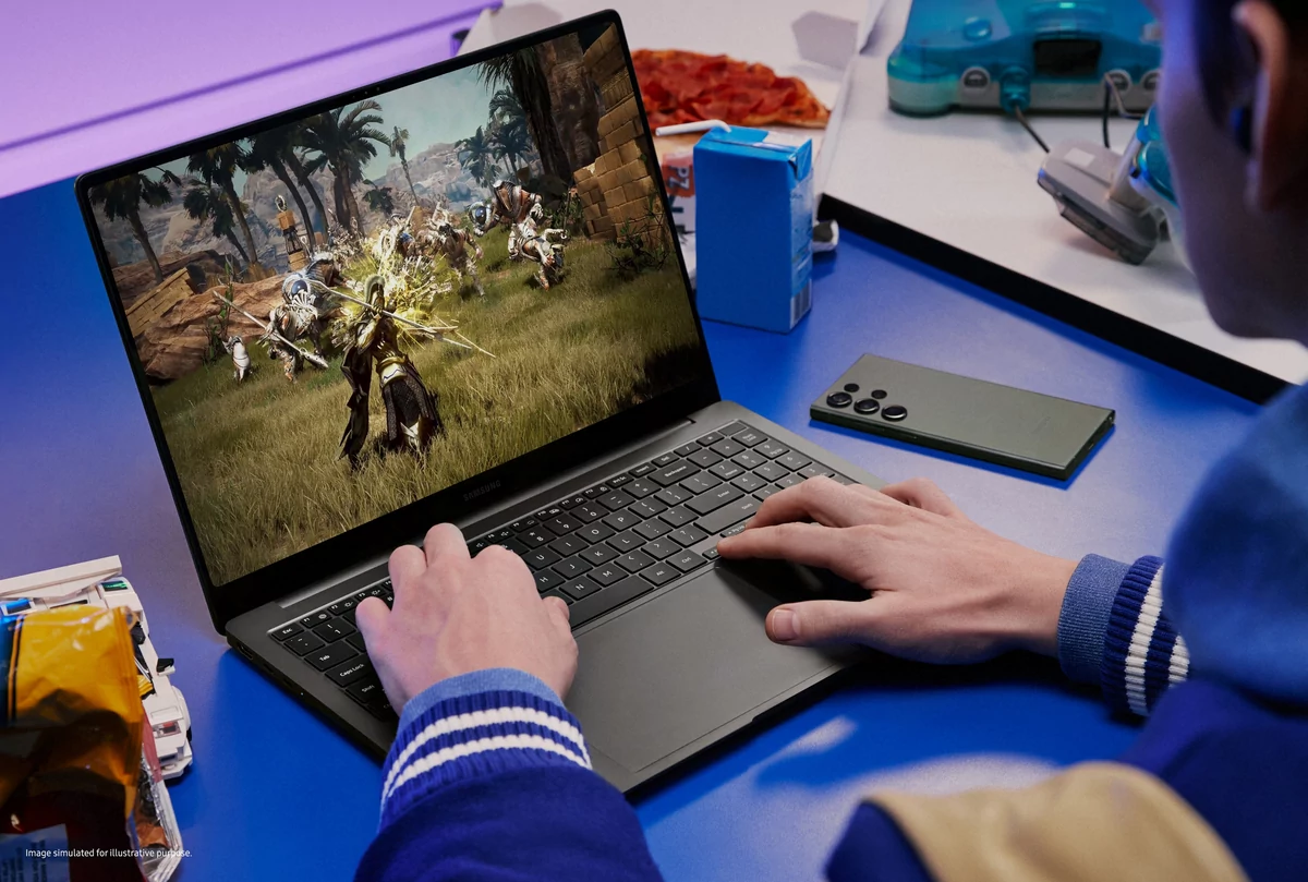 Samsung Galaxy Book3 Ultra © © Samsung