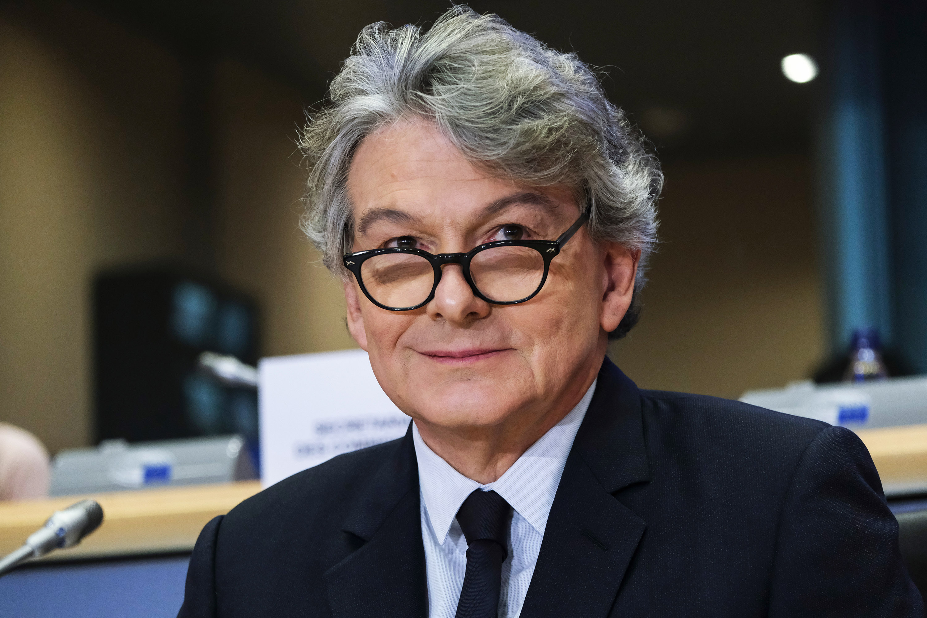 Twitter : Thierry Breton demande à Elon Musk de mieux réguler son réseau