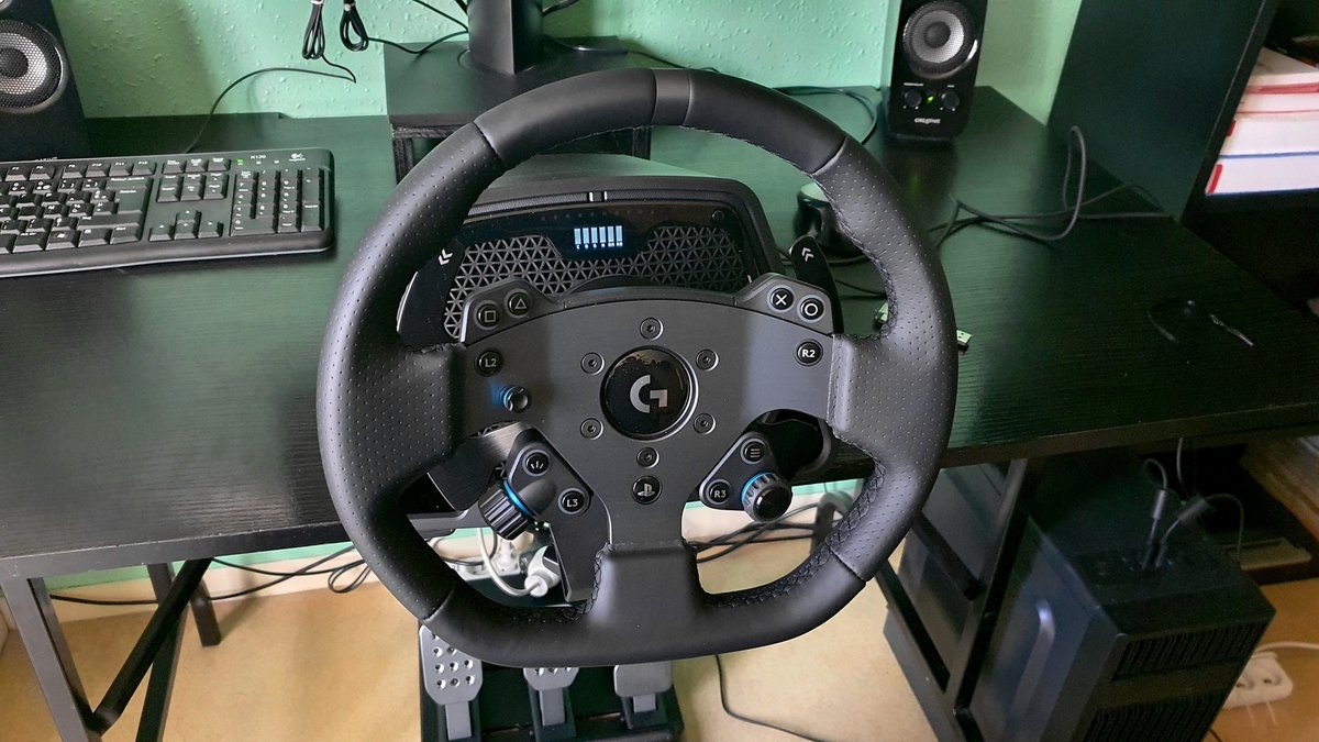 Logitech G Pro Racing Wheel &amp; Pedals © Nerces
