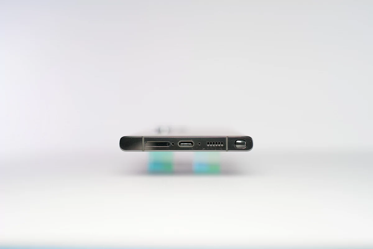 Samsung Galaxy S23 Ultra © © Marc Mitrani pour Clubic
