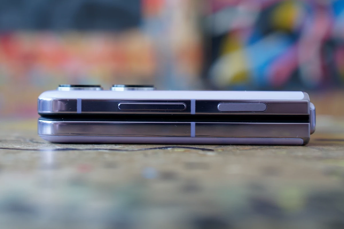 Oppo Find N2 Flip © © Marc Mitrani pour Clubic