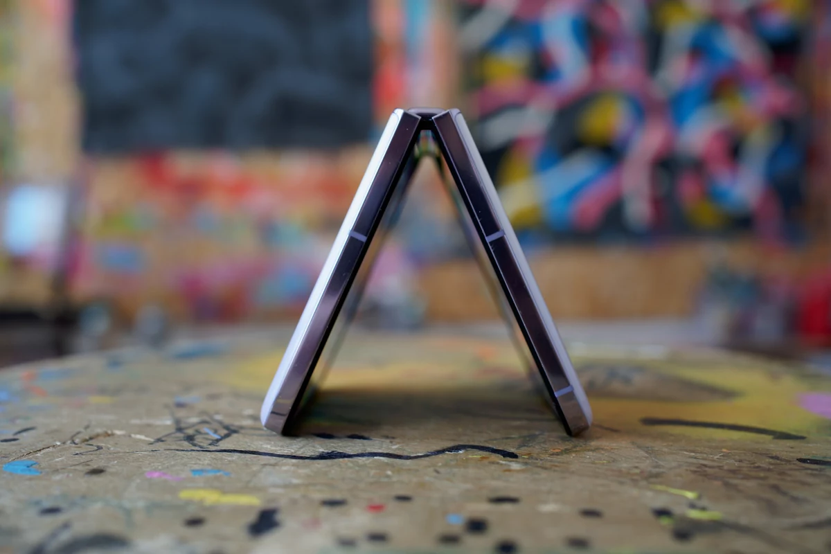 Oppo Find N2 Flip © © Marc Mitrani pour Clubic