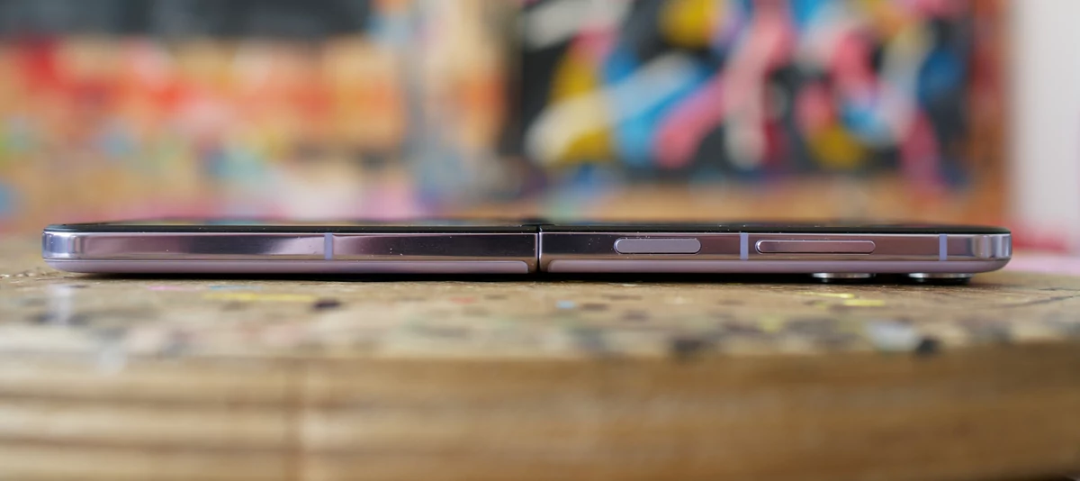Oppo Find N2 Flip © © Marc Mitrani pour Clubic