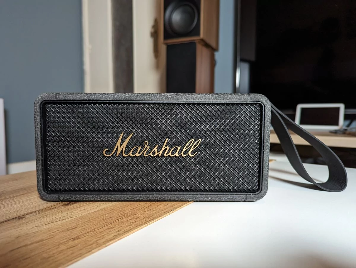 Prise en main de l'enceinte Bluetooth Marshall Middleton : puissance et bon  son