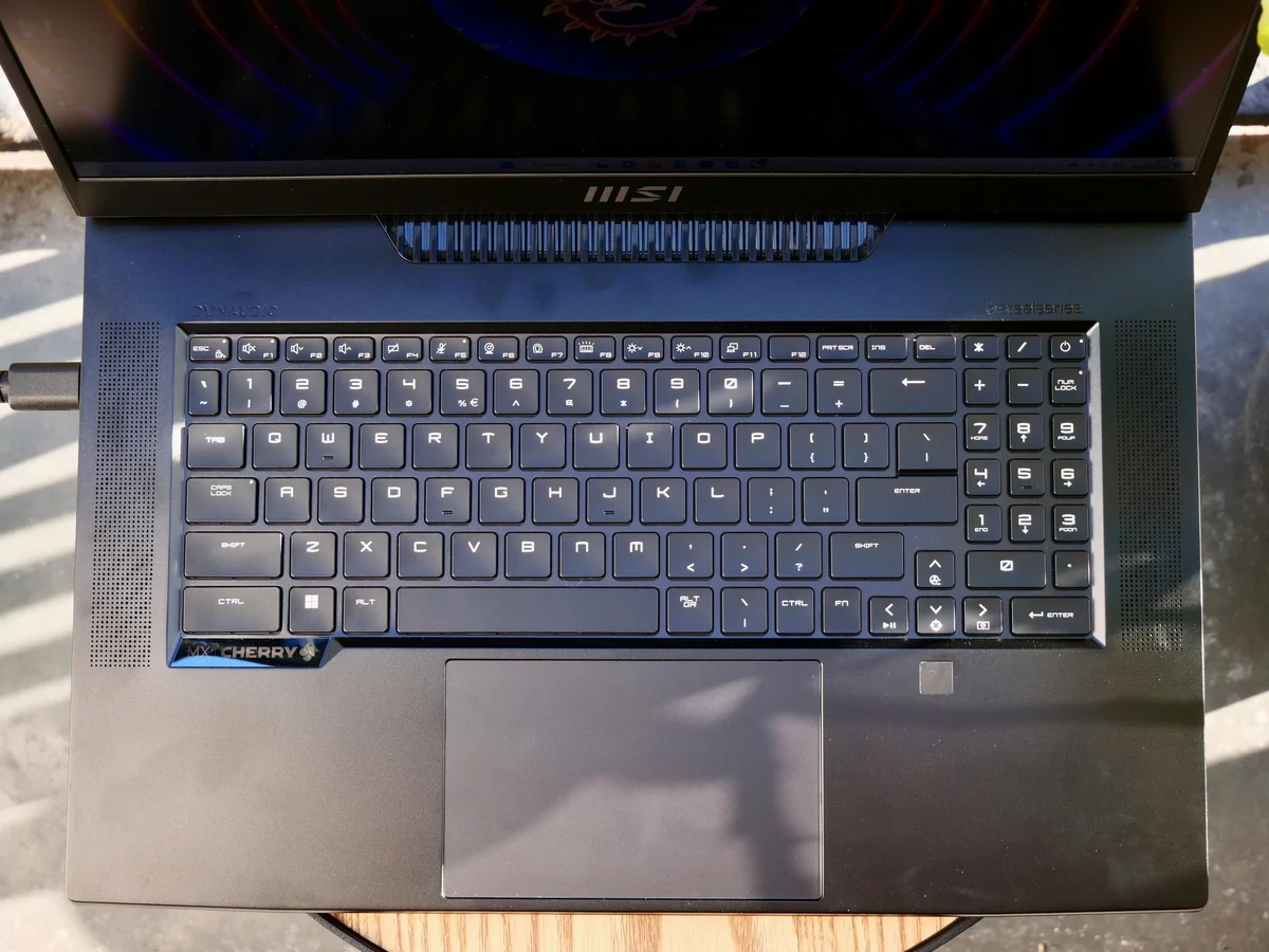 MSI GT77 Titan (2023)-6 © © Nathan Le Gohlisse pour Clubic