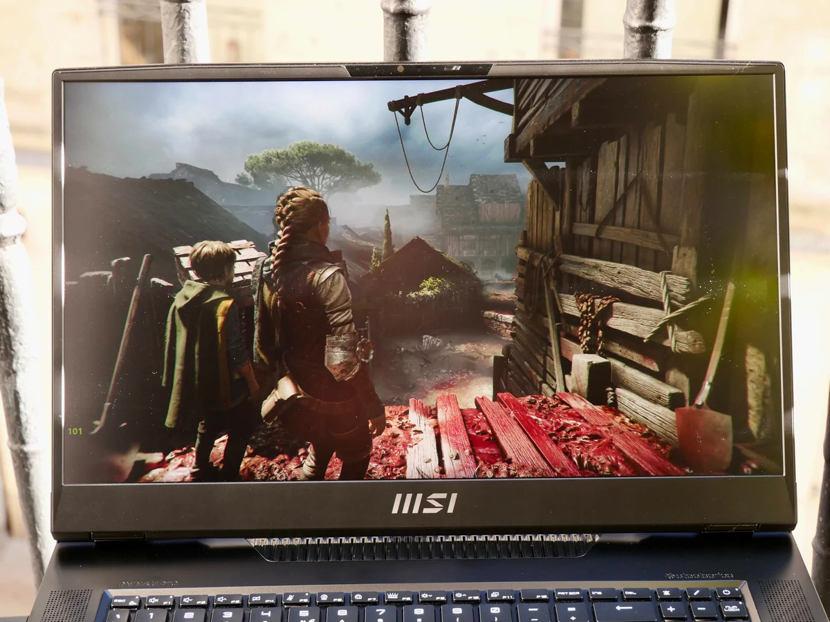 MSI GT77 Titan (2023)-18 © © Nathan Le Gohlisse pour Clubic