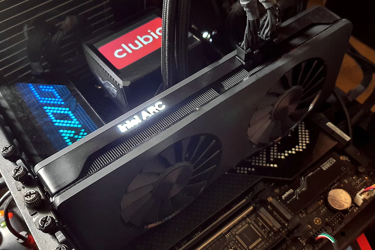 Intel ARC A750 LE © Nerces