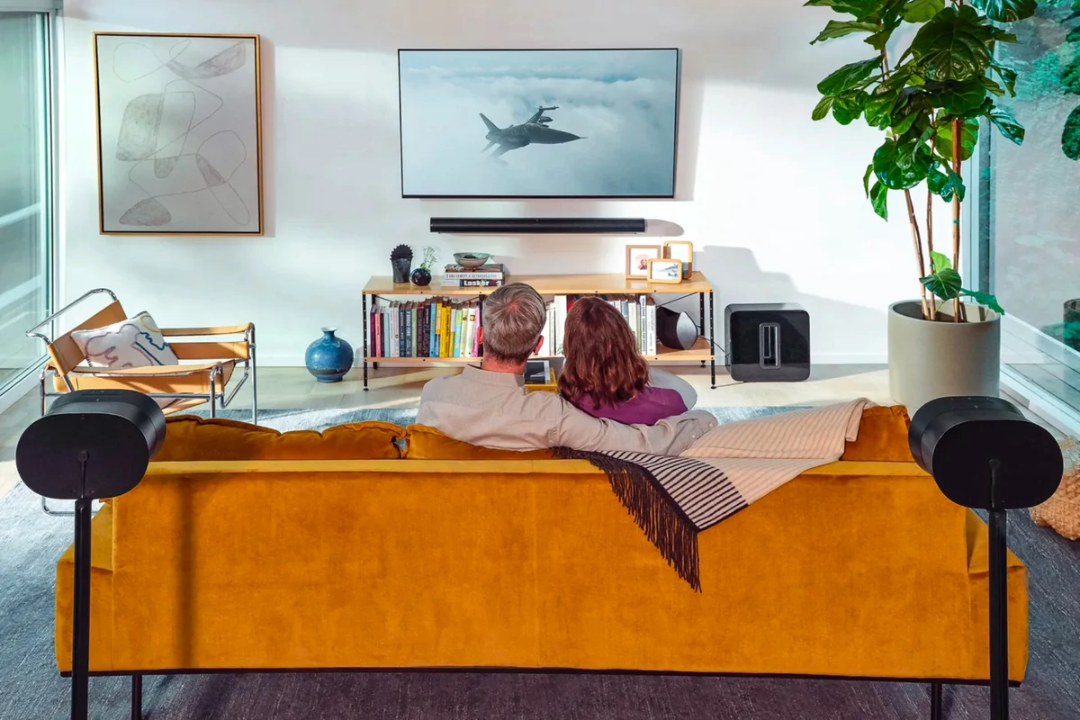 Sonos Era 300 © © Sonos