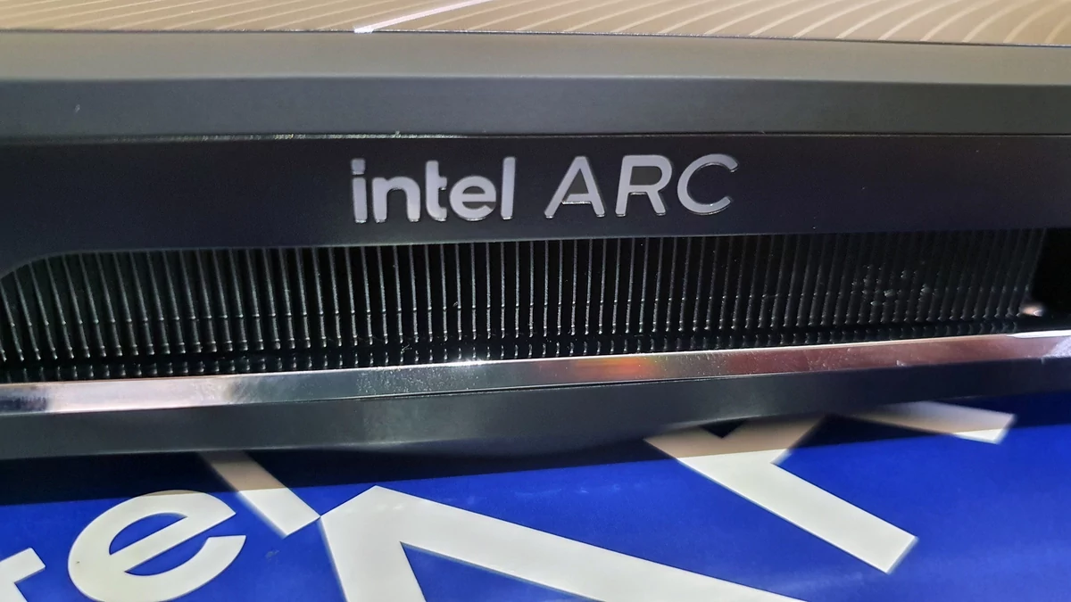 Intel ARC A750 LE © Nerces