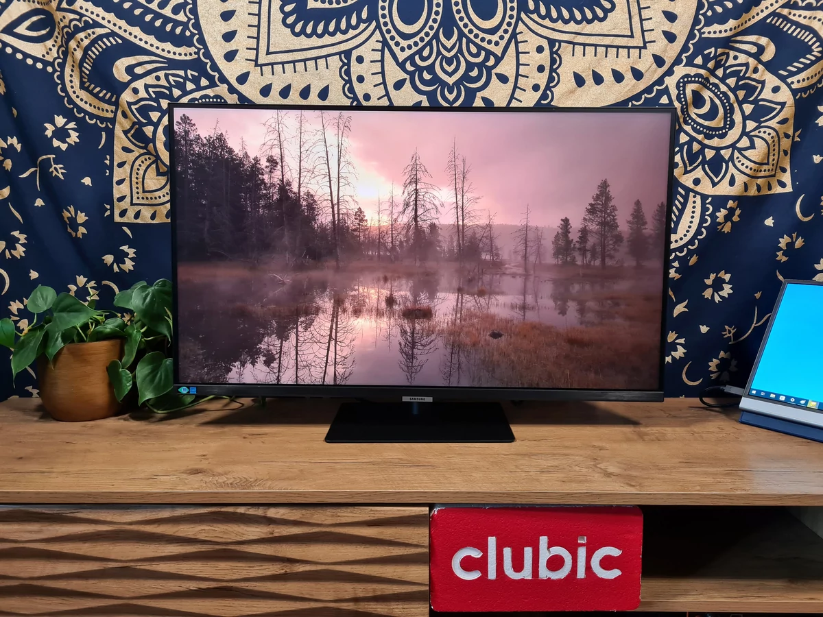Test Samsung ViewFinity S8 © Matthieu Legouge