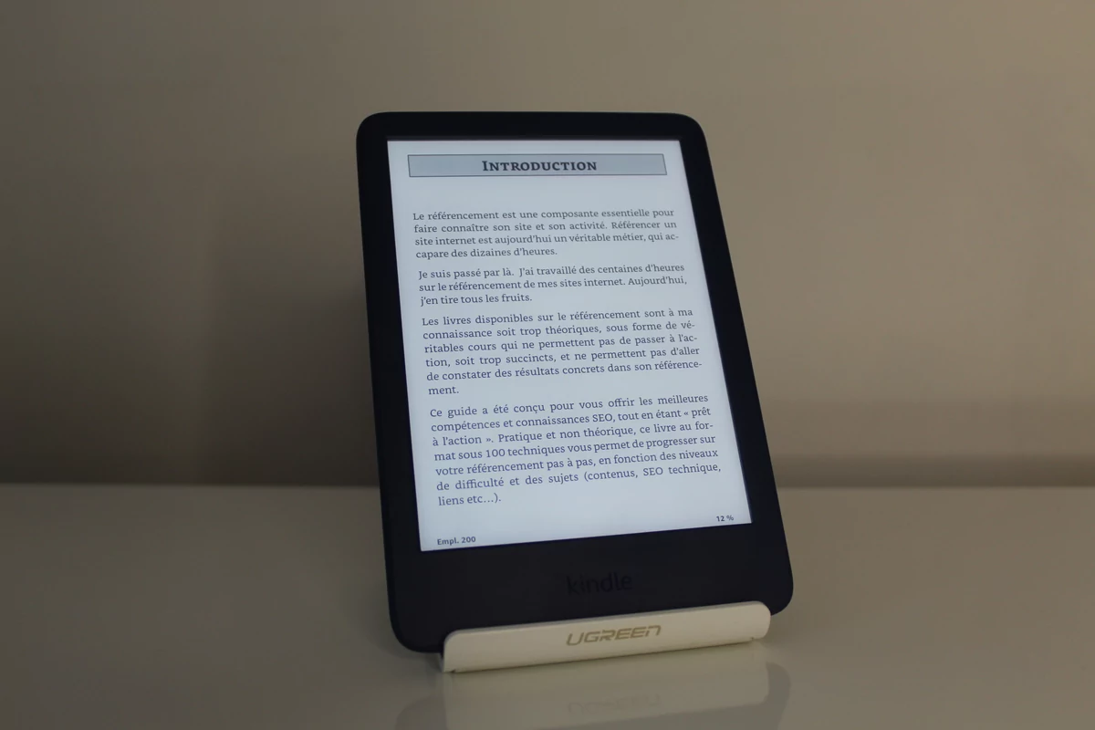 Amazon Kindle 2022 - Éclairage frontal © Johan Gautreau