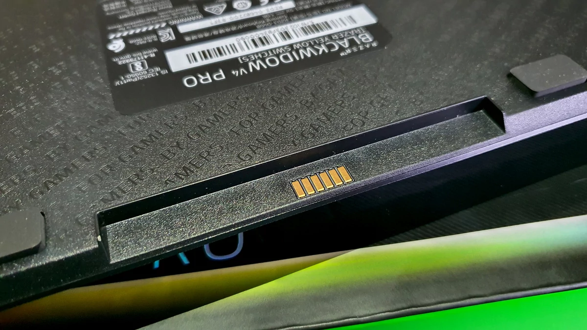 Razer BlackWidow V4 Pro © Nerces