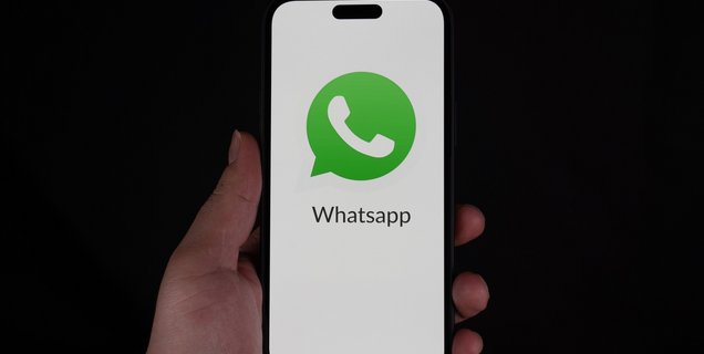 WhatsApp : que signifie cette icône en forme d’horloge et comment la paramétrer ?