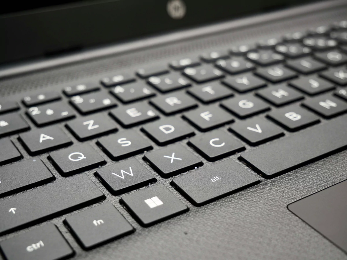 HP 14s-8 © © Nathan Le Gohlisse pour Clubic