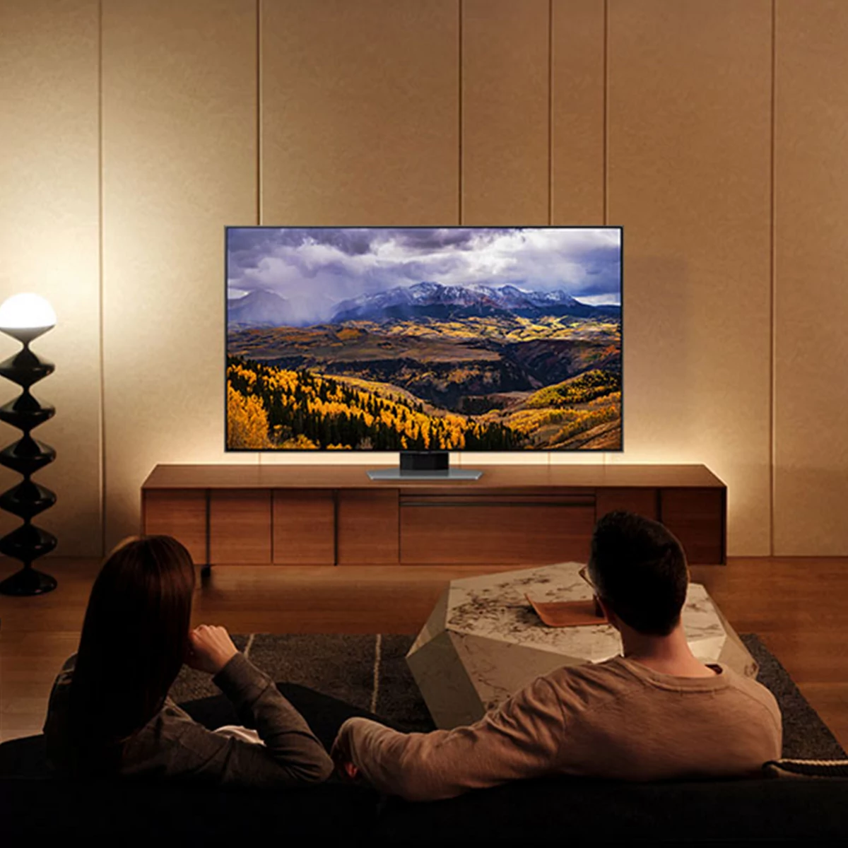 Samsung Q80C © Samsung