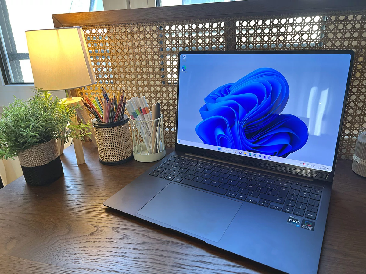 Écran Galaxy Book3 Pro (2) © Nicolas Lafarge