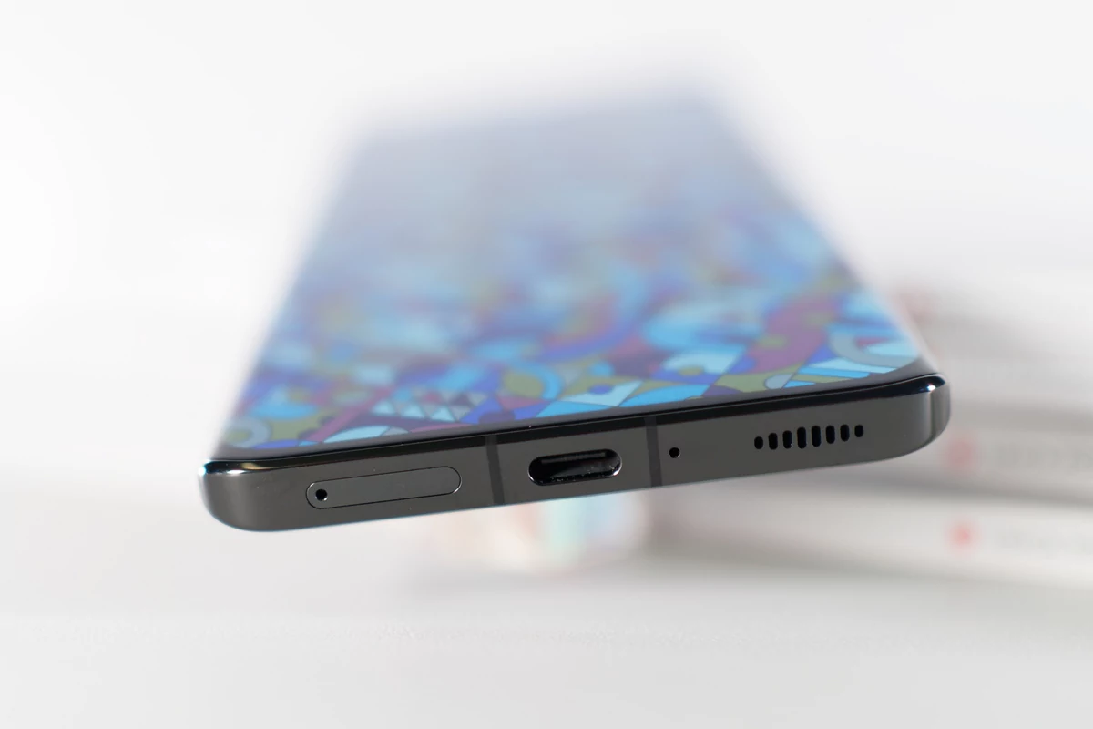 Xiaomi 13 Pro © © Marc Mitrani pour Clubic