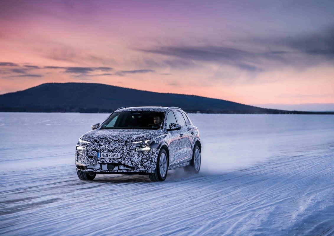 Le Q6 e-tron ne sera pas à l'heure au rendez-vous © Audi