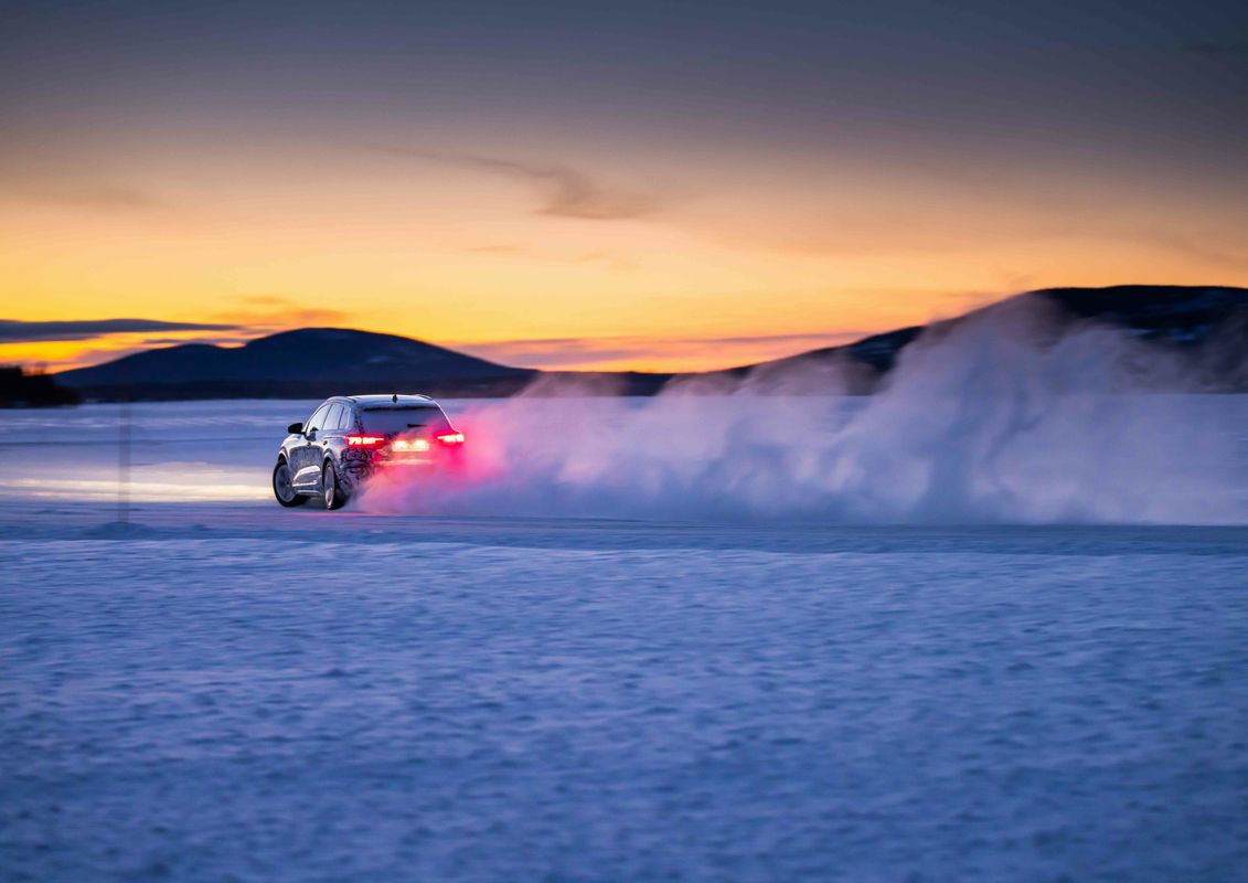 Découvrez l'Audi Q6 e-tron en pleine phase d'essais ! (vidéo) Par Stéphane Ficca Raw