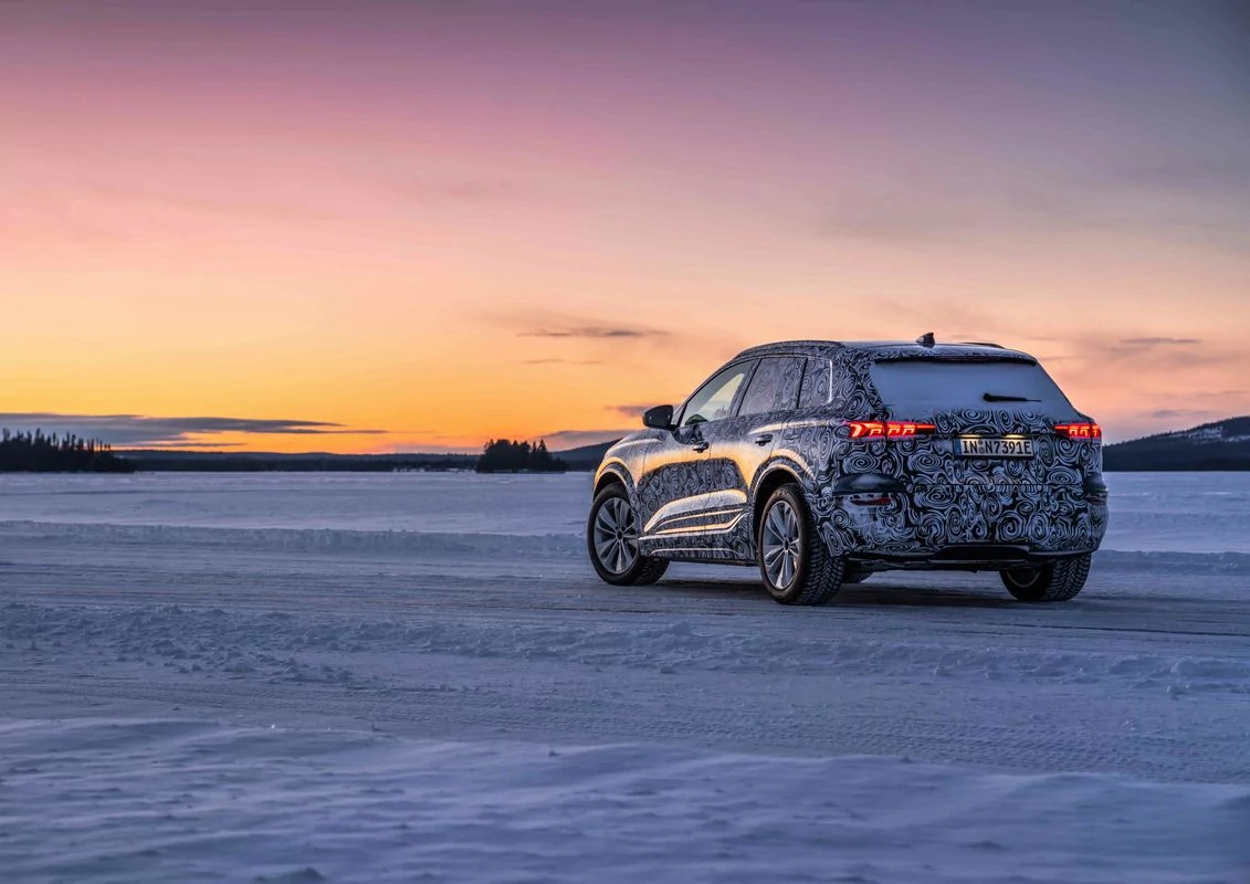 Découvrez l'Audi Q6 e-tron en pleine phase d'essais ! (vidéo) Par Stéphane Ficca Raw