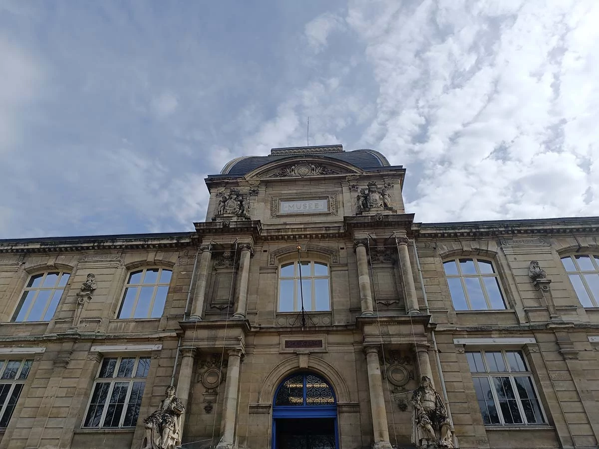 Grand-angle Xiaomi Redmi Note 12 Pro+ © Nicolas Lafarge