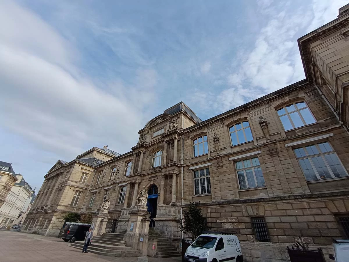 Ultra grand-angle Xiaomi Redmi Note 12 Pro+ © Nicolas Lafarge