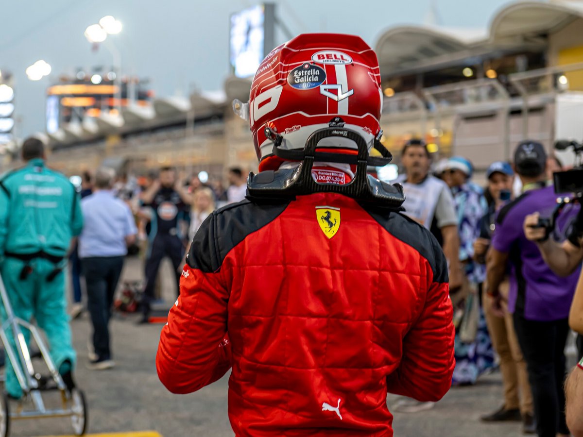 Charles Leclerc, pilote de la Scuderia Ferrari, ici au Grand Prix de Bahreïn 2023 de F1 © motorsports Photographer / Shutterstock
