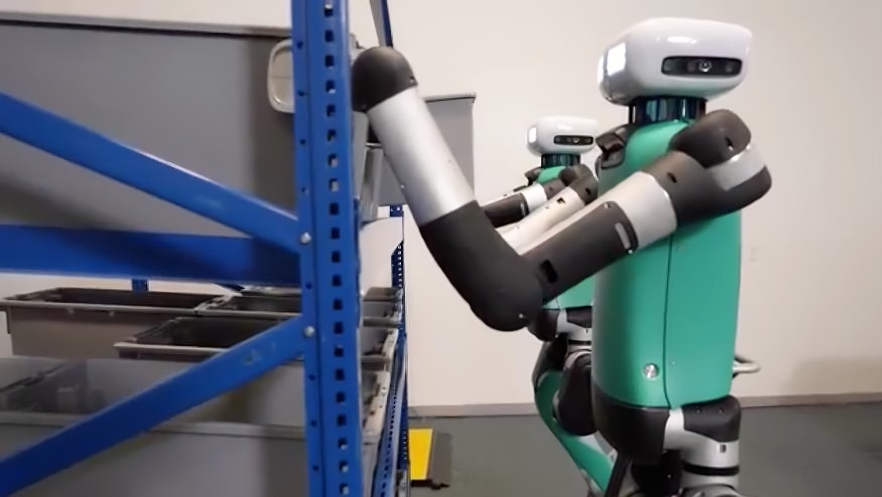 Conçu pour remplacer l'humain sur les tâches pénibles, ce robot a enfin une tête... et c'est bien mieux comme ça