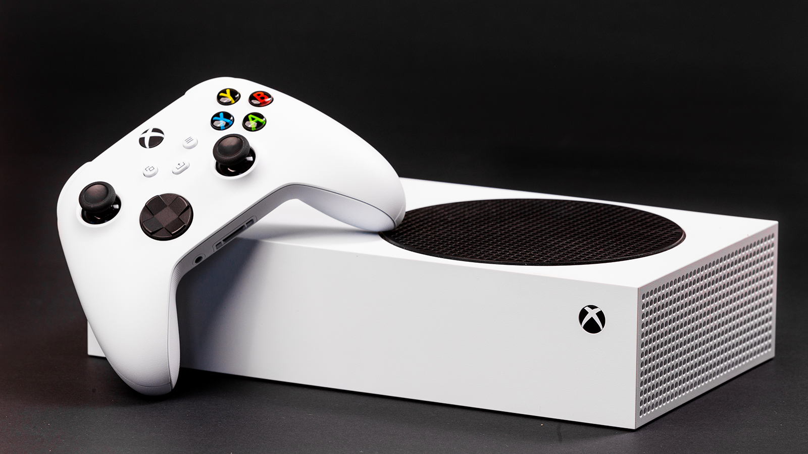 Xbox : Microsoft demande aux joueurs s’ils veulent conserver les jeux physiques sur Project Helix