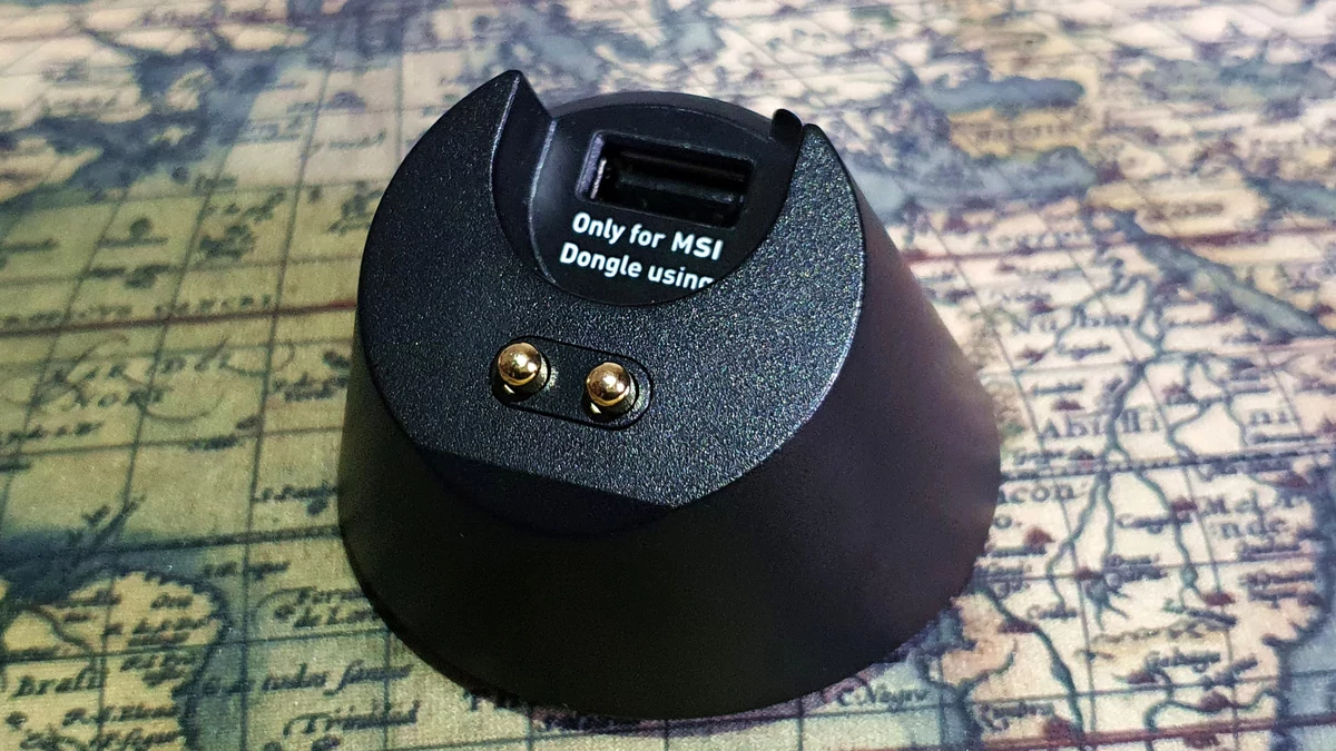 MSI Clutch GM51 Lightweight Wireless © Nerces