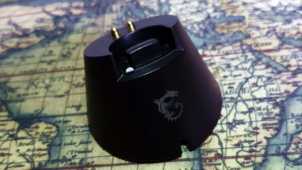 MSI Clutch GM51 Lightweight Wireless © Nerces