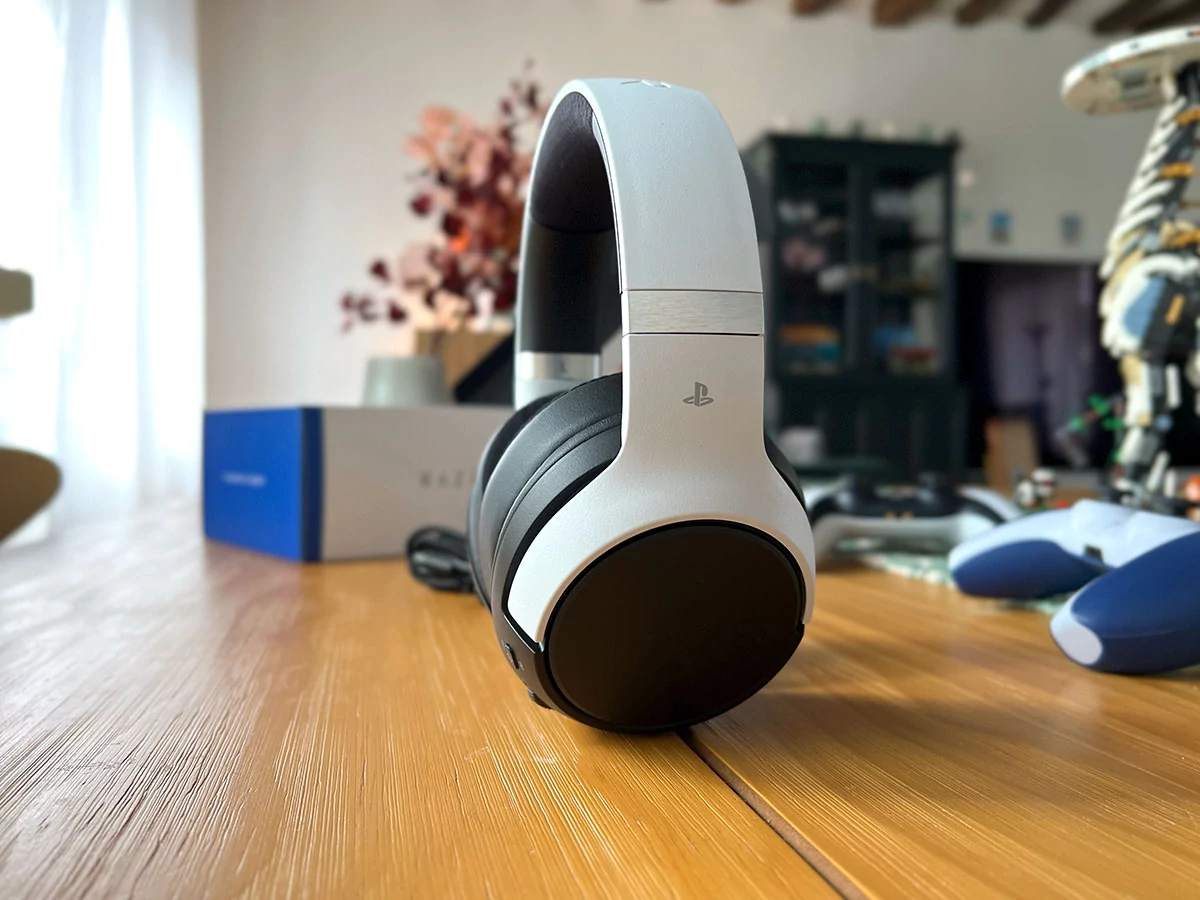 Vue de côté Razer Kaira Pro © Nicolas Lafarge