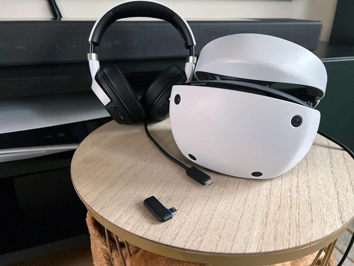 PS VR2 et Razer Kaira Pro © Nicolas Lafarge