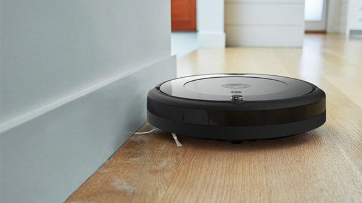 L'aspirateur robot iRobot Roomba 697