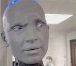 Les expressions faciales de ce robot sont générées par ChatGPT et sont juste incroyables