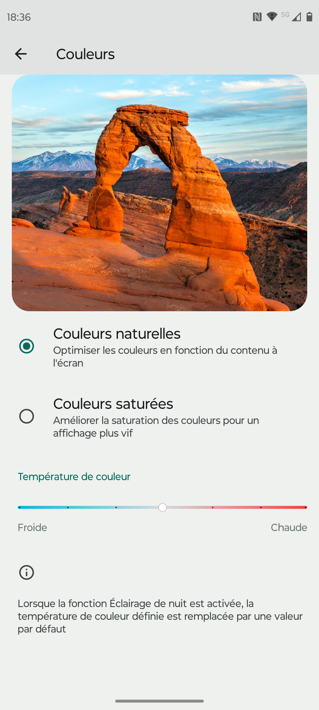 Motorola Edge 40 Pro © © Marc Mitrani pour Clubic