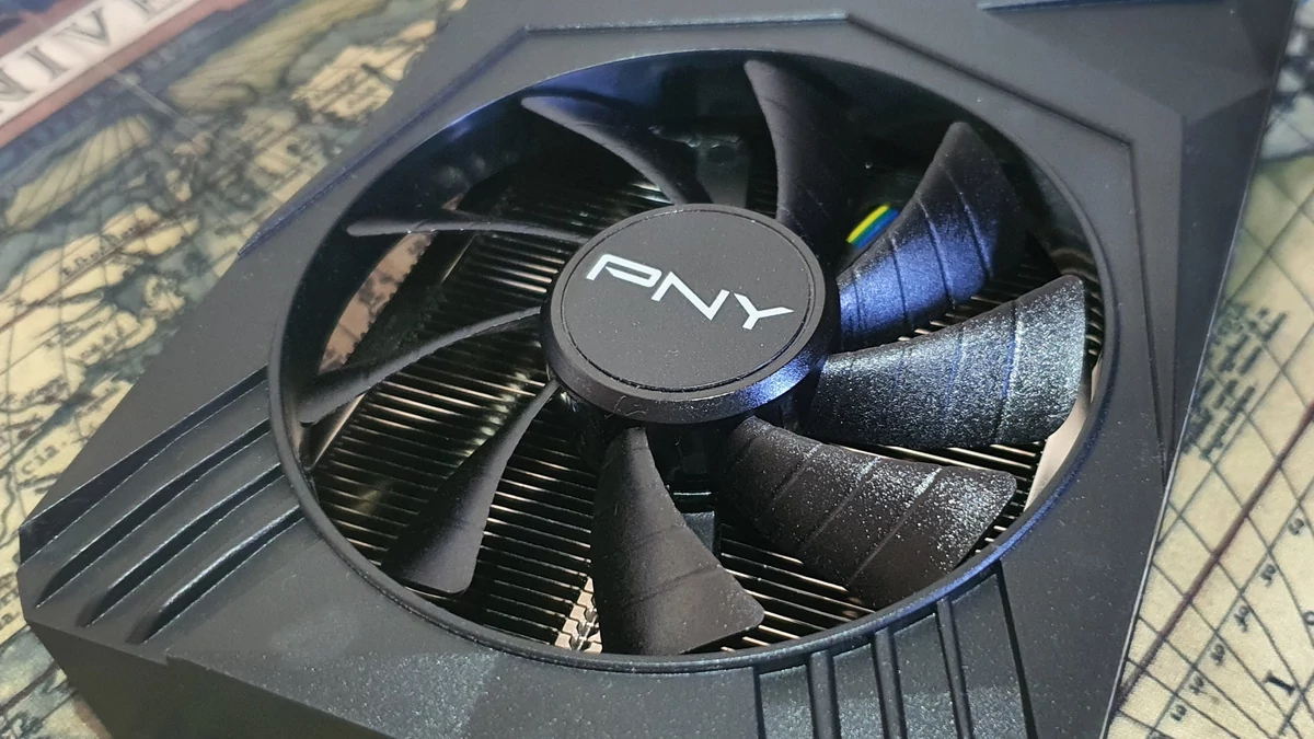 PNY RTX 4070 Verto 12 GB © Nerces