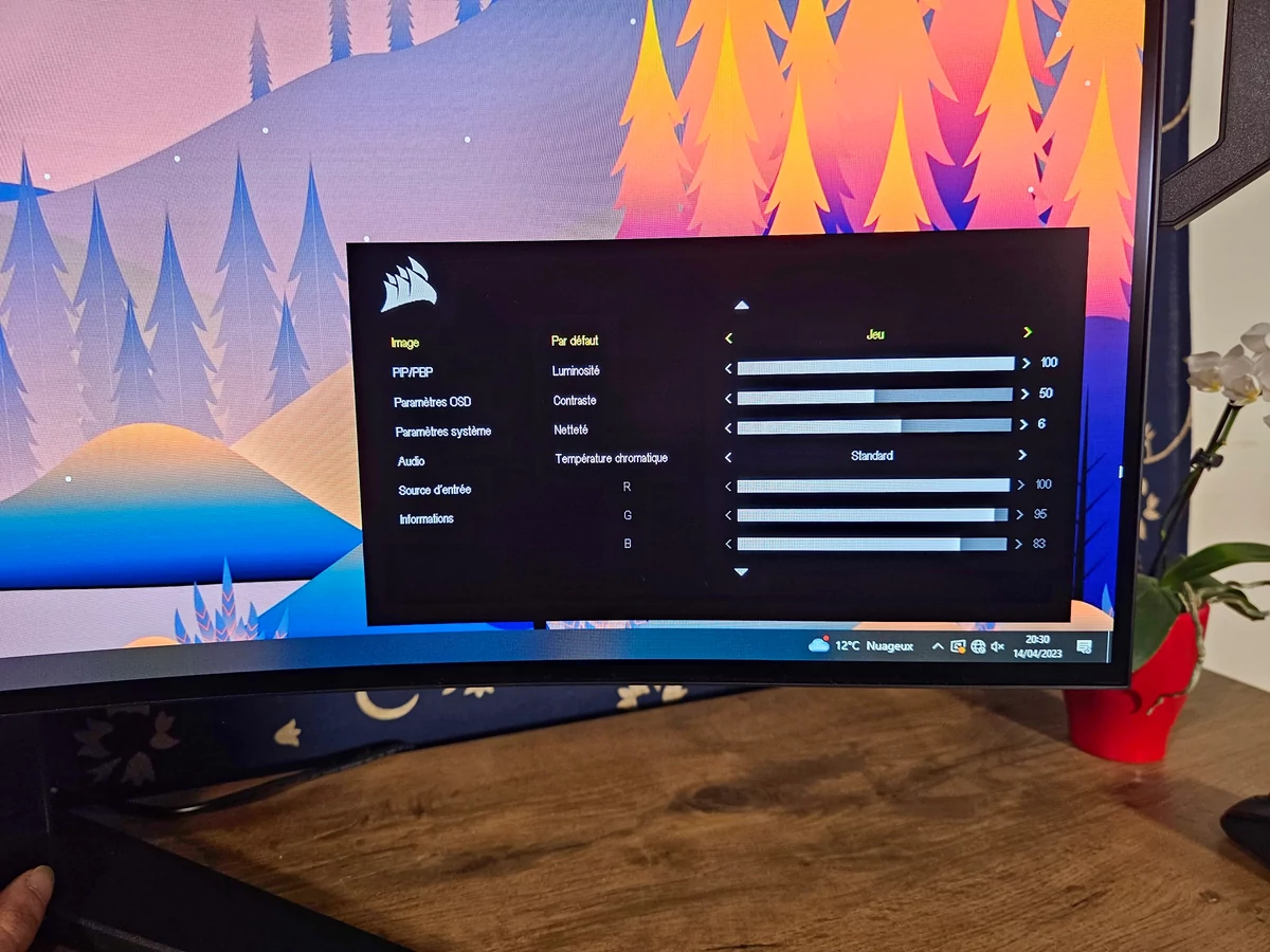 Test Corsair Xeneon Flex © Matthieu Legouge