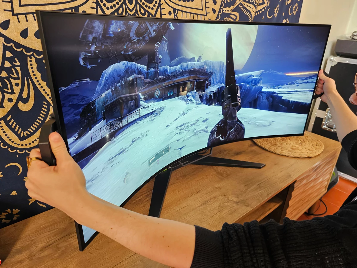 Test Corsair Xeneon Flex © Matthieu Legouge