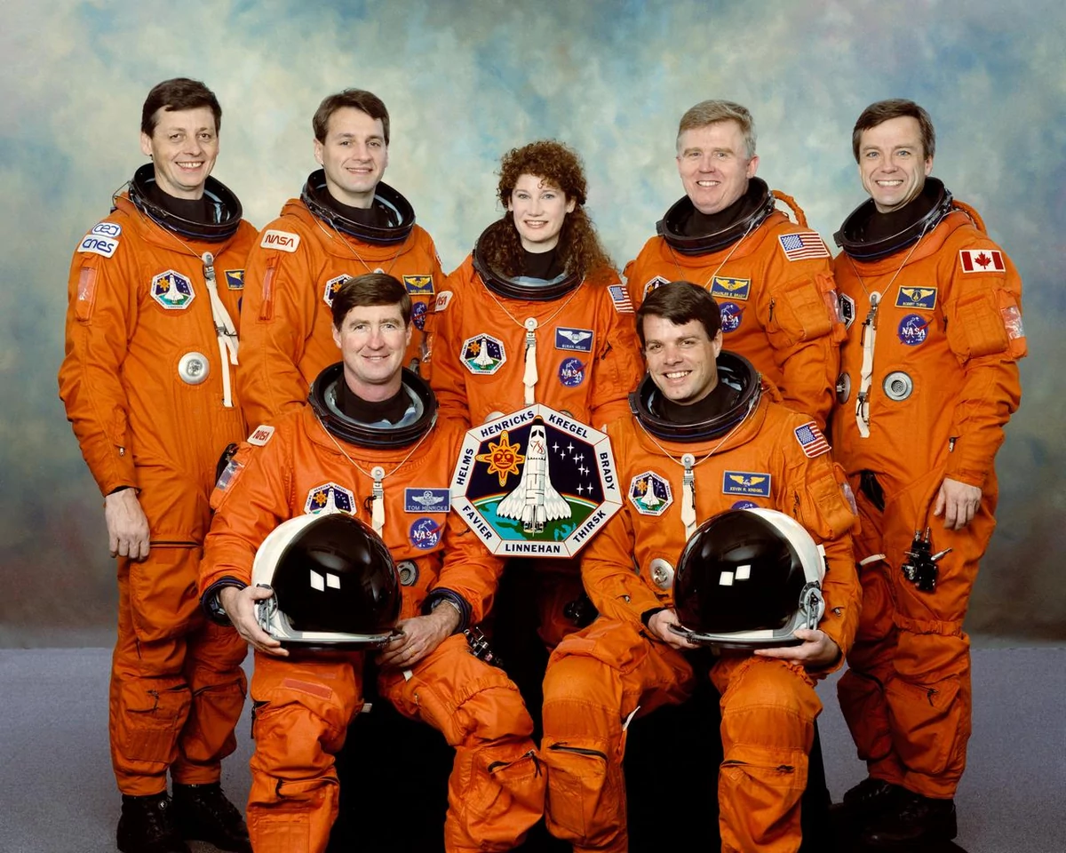 STS-78 équipage portrait officiel © NASA