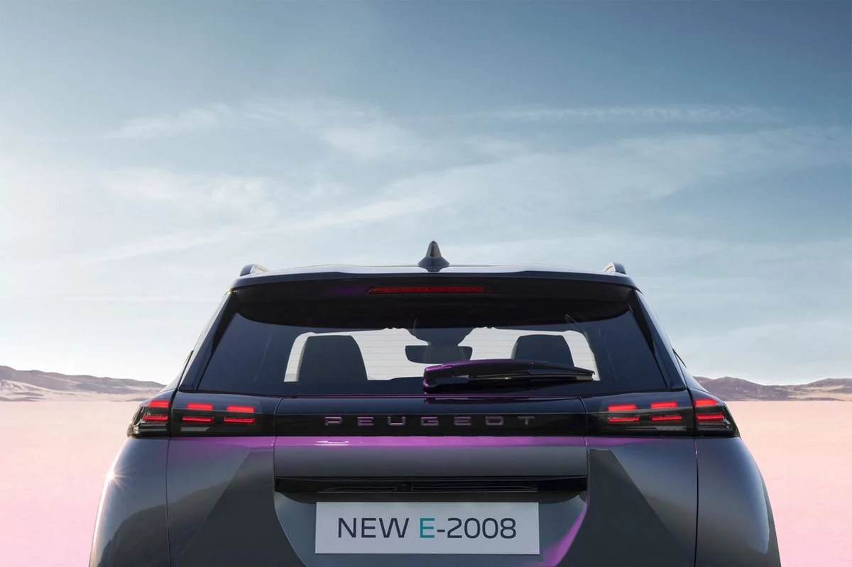 Peugeot e2008 © © Peugeot