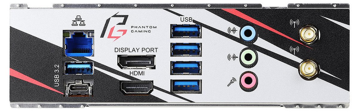 La Phantom Gaming-ITX/ax intègre une jolie plaque I/O. Pratique © Nerces pour Clubic